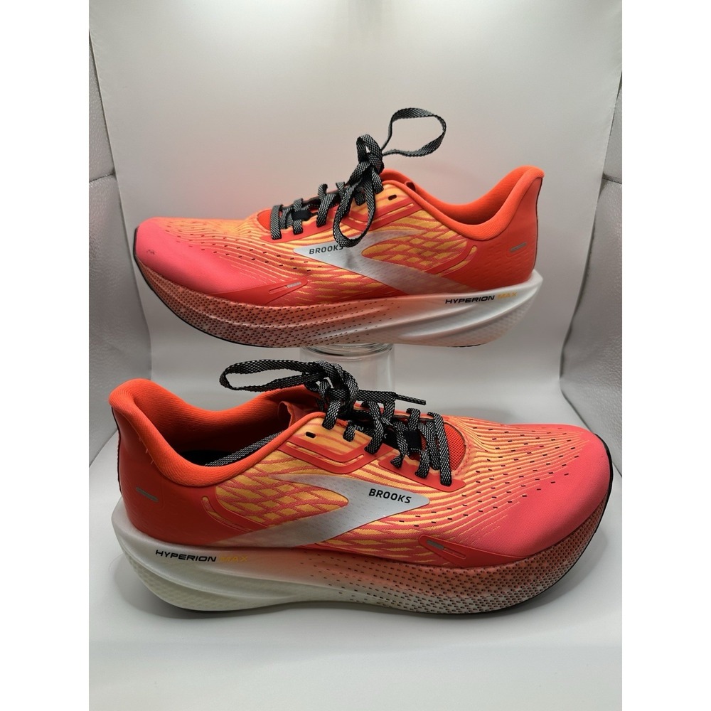 Size 10 - Brooks Hyperion Max Fiery Coral Orange Pop